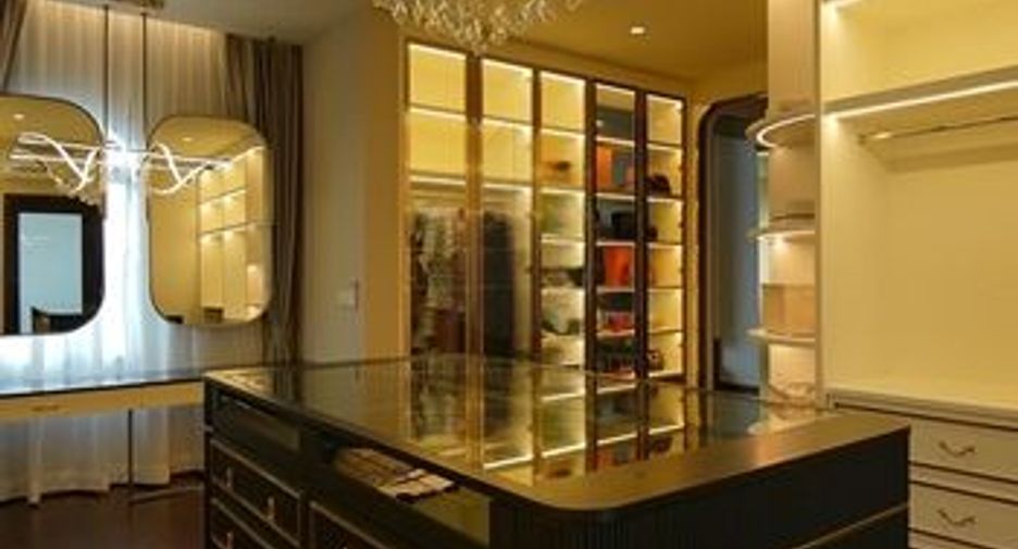 À vendre 5 chambres maison à Lat Krabang, Bangkok
