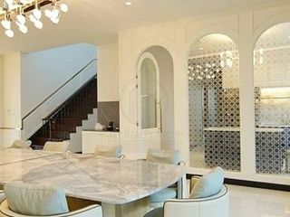 For sale 5 Beds house in Lat Krabang, Bangkok