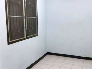 For sale 1 bed condo in Khlong Sam Wa, Bangkok