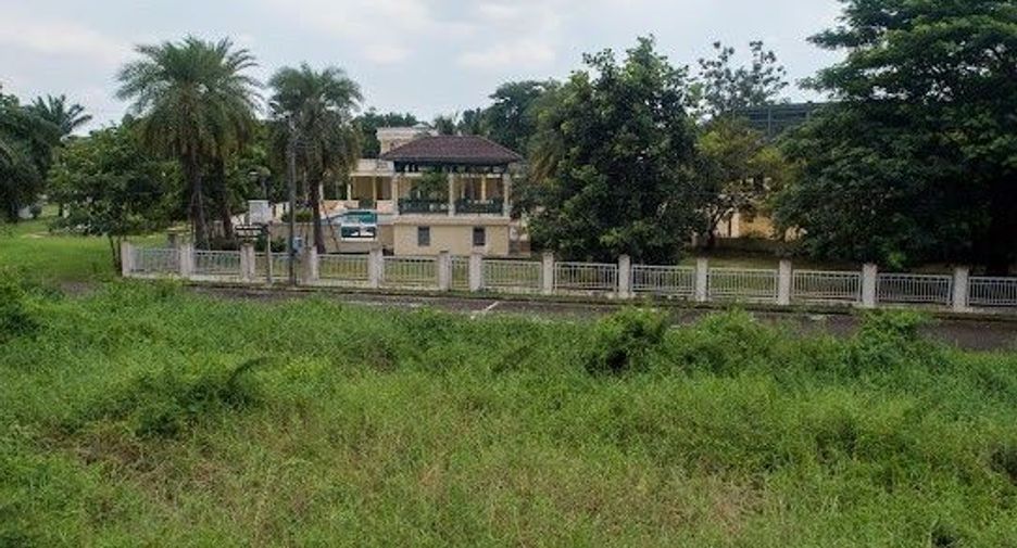 For sale land in Thawi Watthana, Bangkok