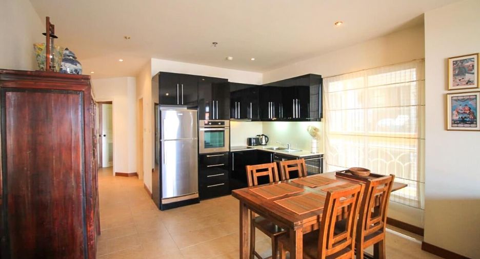 For sale 3 bedrooms apartment in Bang Lamung, Chonburi
