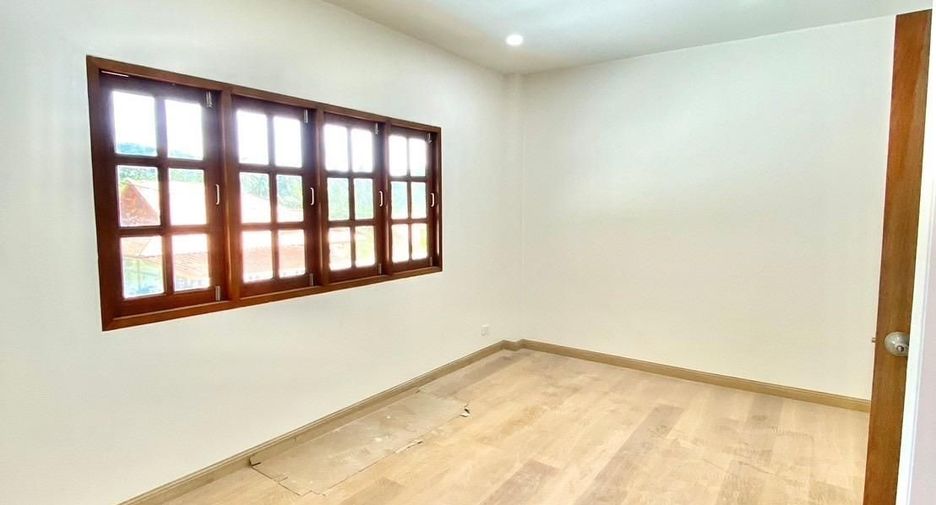 Haus zum Kauf mit 3 Zimmer in Kathu, Phuket