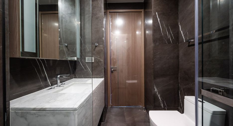 For sale 2 bedrooms condo in Watthana, Bangkok