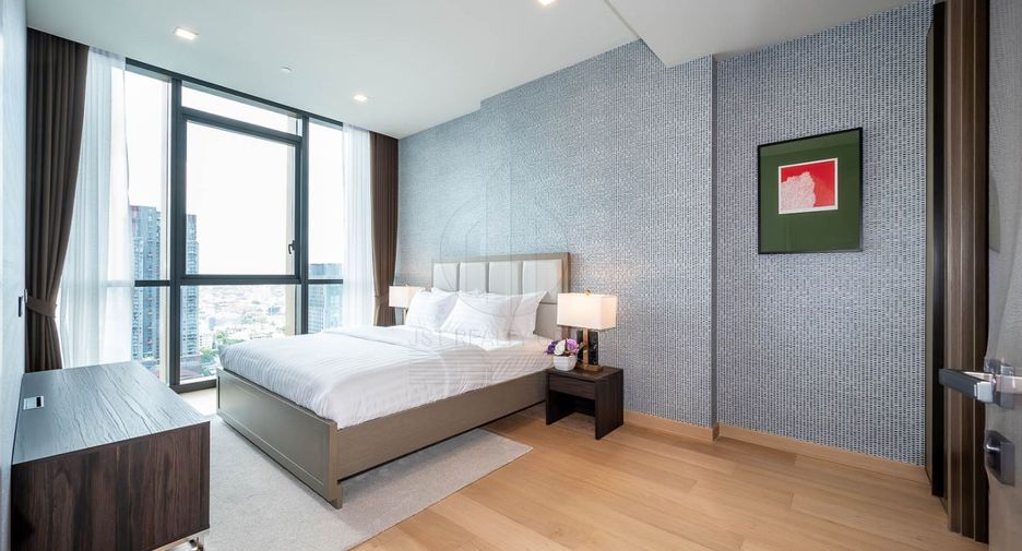 For sale 2 bedrooms condo in Watthana, Bangkok