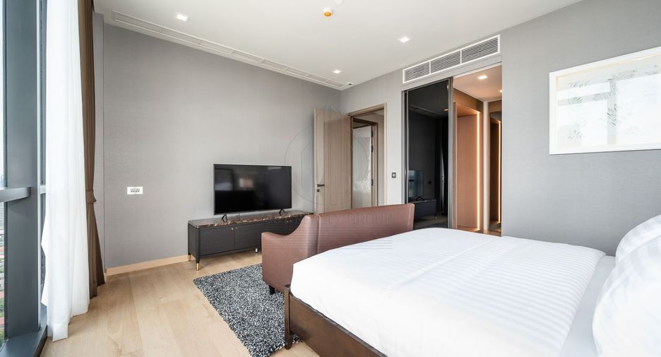 For sale 2 bedrooms condo in Watthana, Bangkok