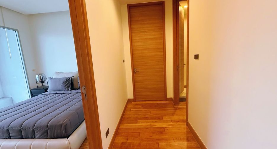 For sale 3 ベッドルーム condo in Khlong Toei, Bangkok