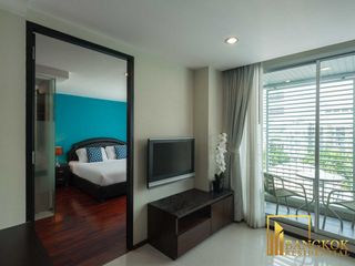 For rent 2 bed apartment in Bang Rak, Bangkok