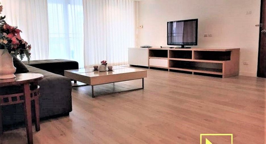For rent 2 Beds apartment in Sathon, Bangkok