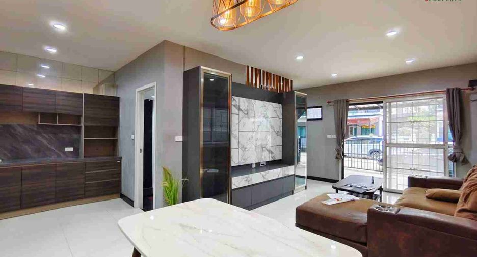 出售 3 卧室 联排别墅 在 Mueang Samut Prakan, Samut Prakan