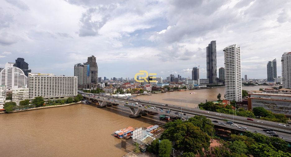 Condo en alquiler y en venta de 3 habitaciones en Sathon, Bangkok