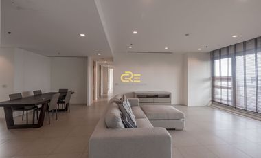 For rent そして for sale 3 ベッドルーム condo in Sathon, Bangkok