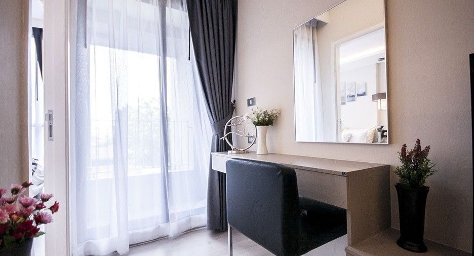 For sale 1 bed condo in Khlong Toei, Bangkok