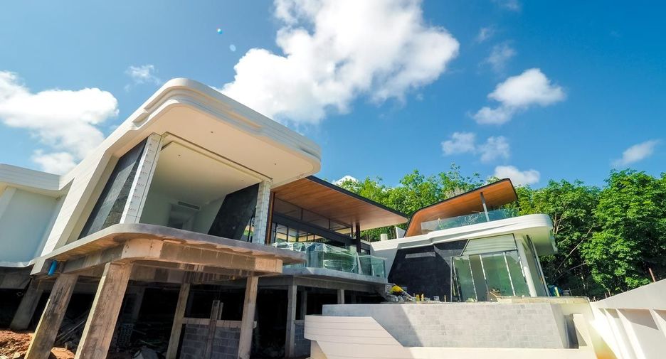 For sale 4 bedrooms villa in Thalang, Phuket