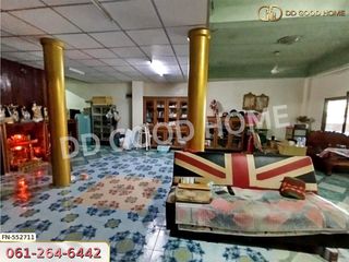 Продажа 4 спальни таунхаус в Krathum Baen, Самутсакхон