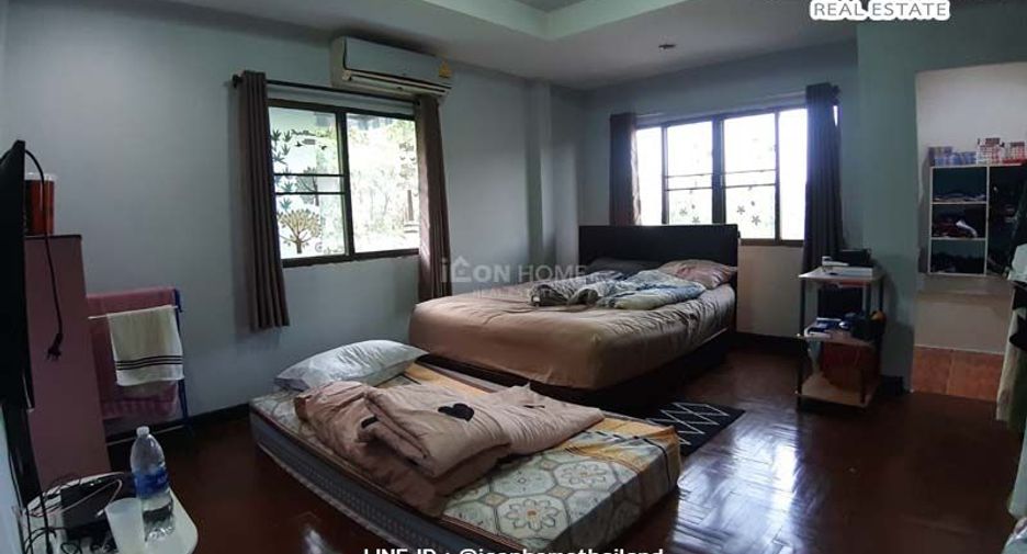 For sale 2 bed townhouse in Bang Khen, Bangkok