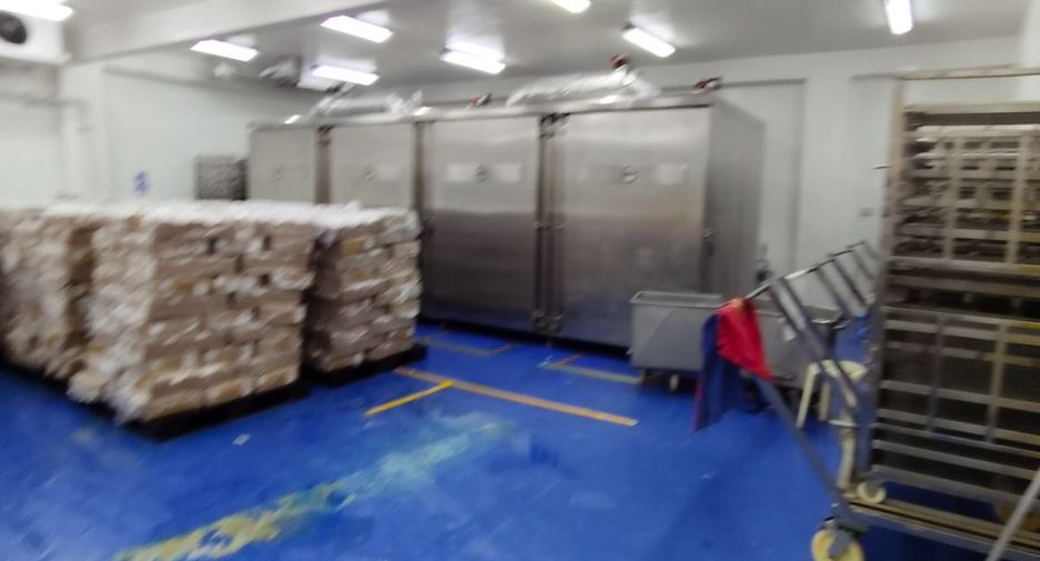 For sale retail Space in Krathum Baen, Samut Sakhon