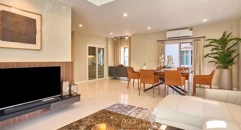À vendre 4 chambres maison à San Kamphaeng, Chiang Mai