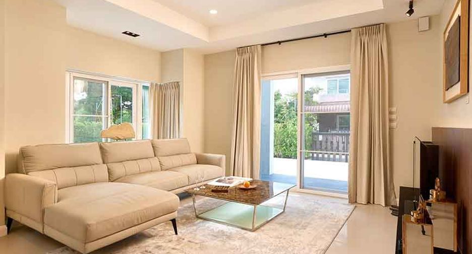 À vendre 4 chambres maison à San Kamphaeng, Chiang Mai