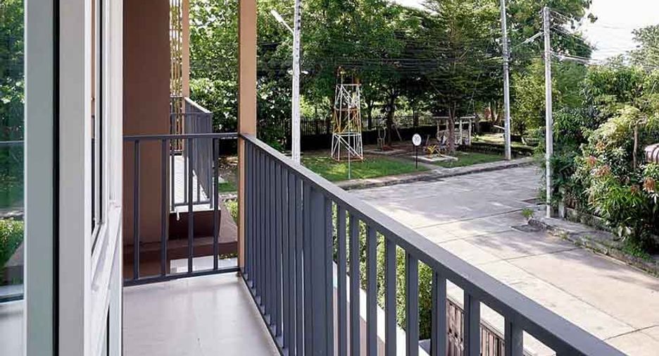 À vendre 4 chambres maison à San Kamphaeng, Chiang Mai