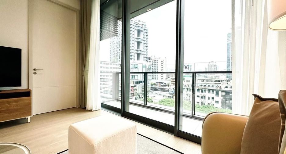 For sale 1 bed condo in Khlong Toei, Bangkok