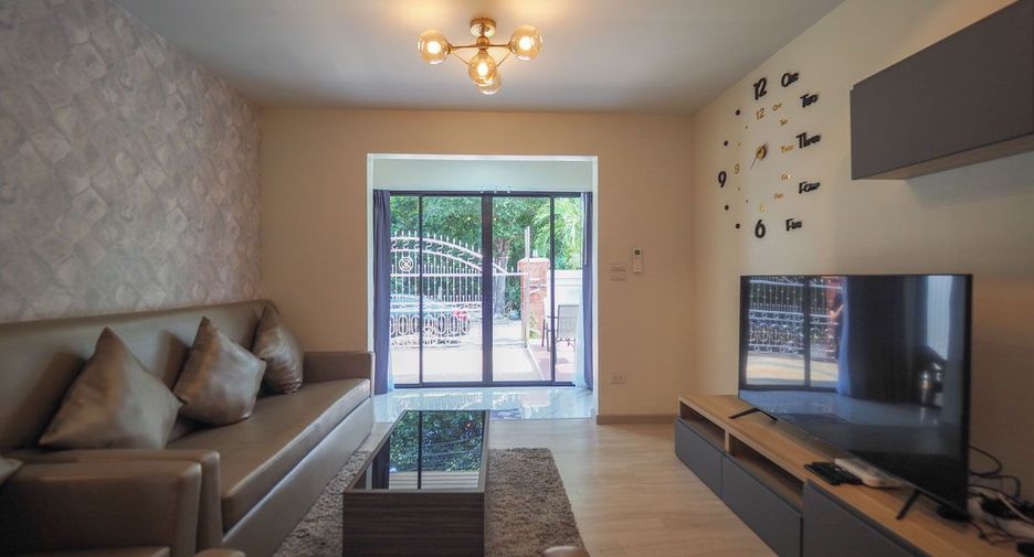 Haus zum Kauf mit 3 Zimmer in Bang Lamung, Chonburi