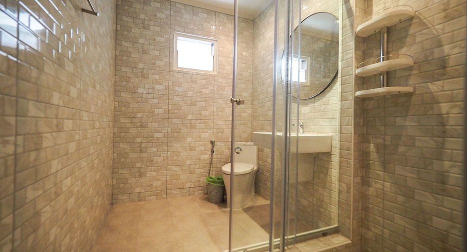 Haus zum Kauf mit 3 Zimmer in Bang Lamung, Chonburi