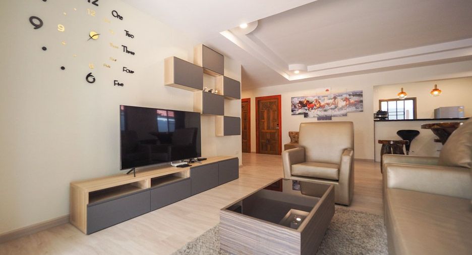 Haus zum Kauf mit 3 Zimmer in Bang Lamung, Chonburi