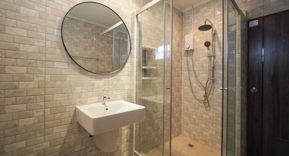 Haus zum Kauf mit 3 Zimmer in Bang Lamung, Chonburi