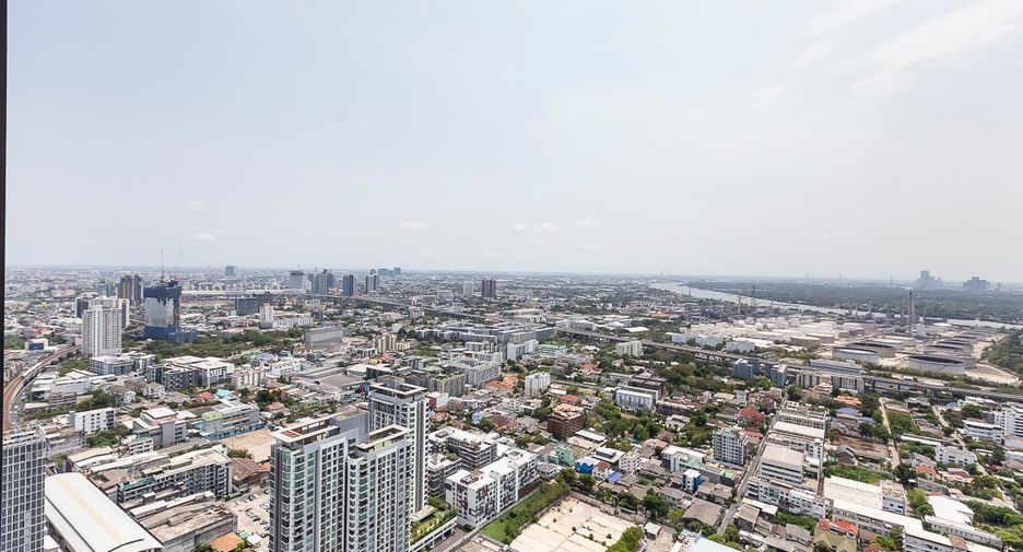 Wohnung zur Miete und zum Kauf mit 2 Zimmer in Phra Khanong, Bangkok