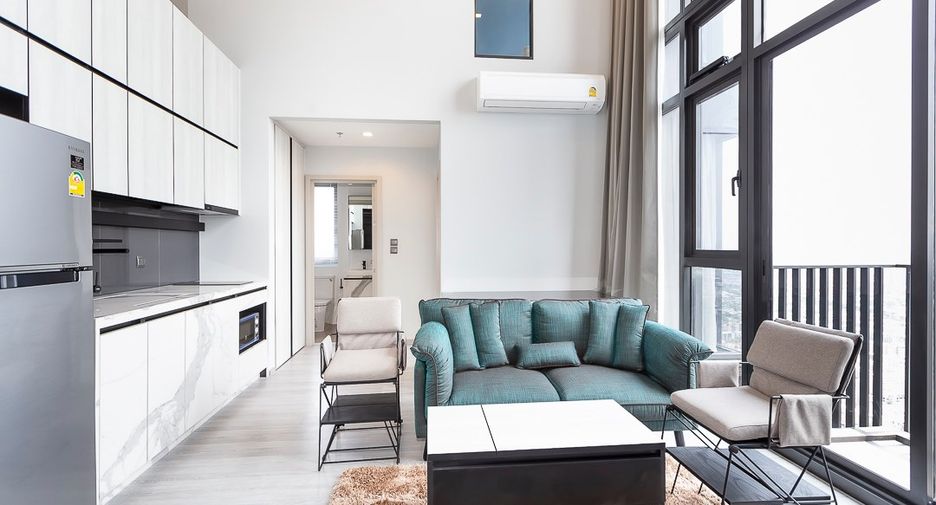 Wohnung zur Miete und zum Kauf mit 2 Zimmer in Phra Khanong, Bangkok