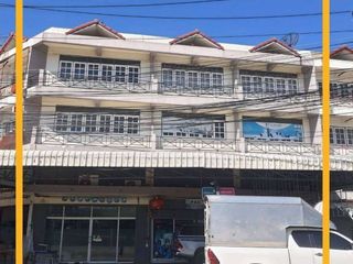 For sale 2 bed retail Space in Mueang Sing Buri, Sing Buri