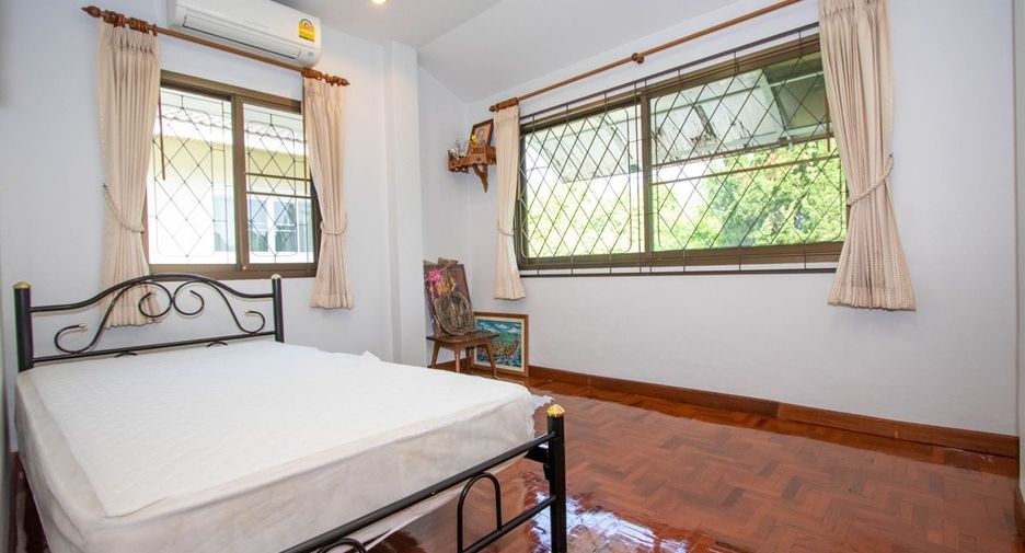 For sale 4 ベッドルーム house in San Sai, Chiang Mai