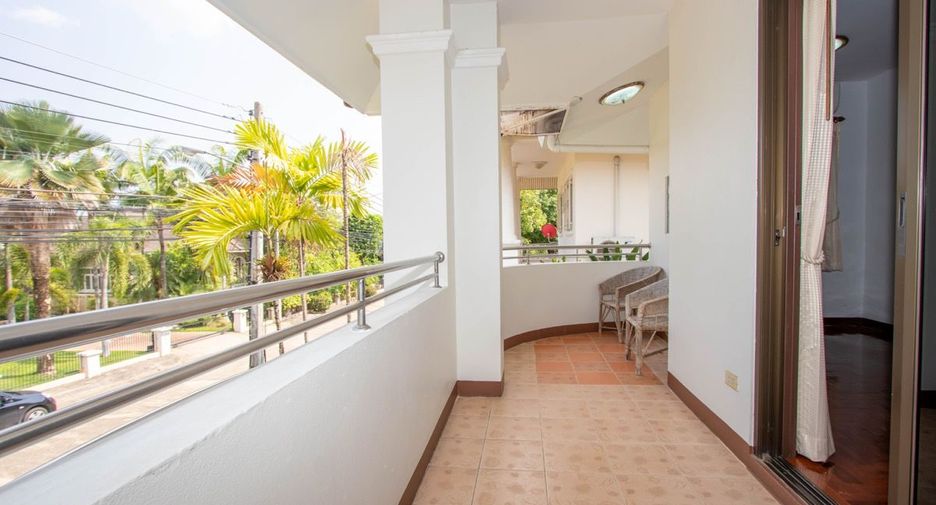 For sale 4 ベッドルーム house in San Sai, Chiang Mai