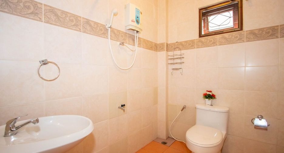 For sale 4 ベッドルーム house in San Sai, Chiang Mai