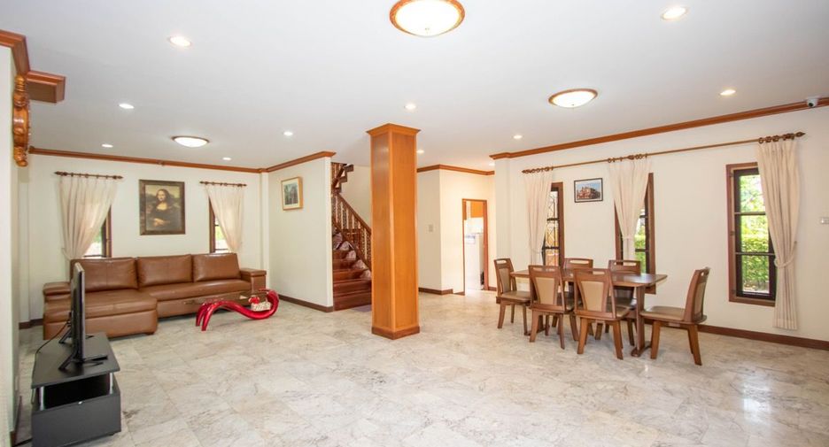 For sale 4 ベッドルーム house in San Sai, Chiang Mai
