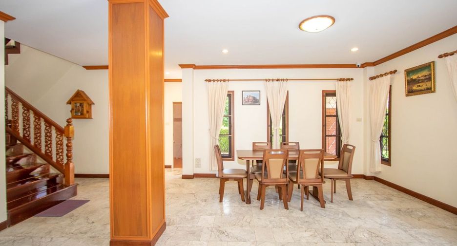 For sale 4 ベッドルーム house in San Sai, Chiang Mai