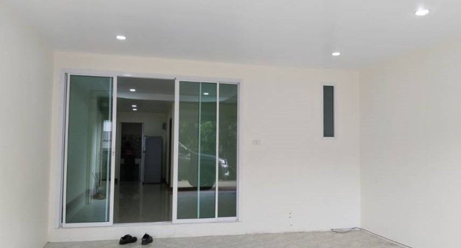For rent そして for sale 3 Beds townhouse in Tha Sala, Nakhon Si Thammarat