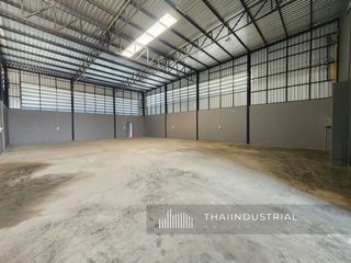 For rent warehouse in Lam Luk Ka, Pathum Thani