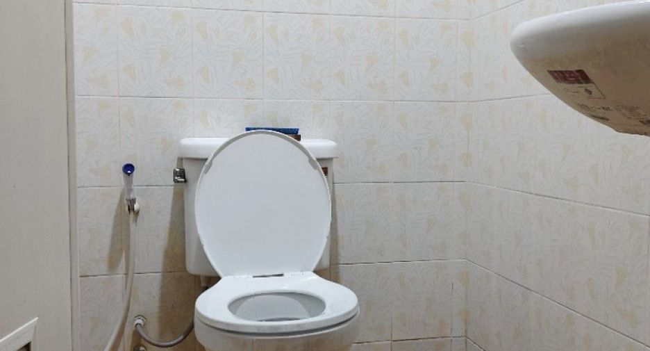 Продажа 2 спальни таунхаус в Mueang Samut Prakan, Самутпракан