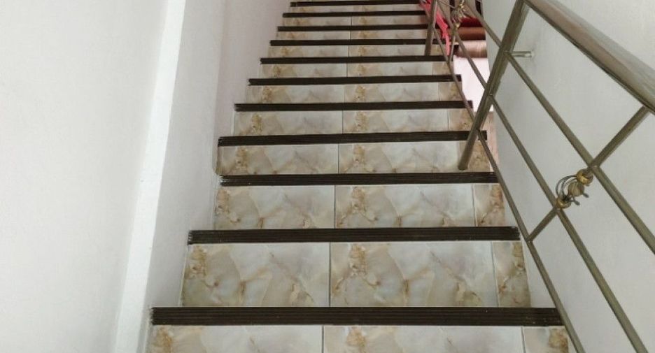 Продажа 2 спальни таунхаус в Mueang Samut Prakan, Самутпракан