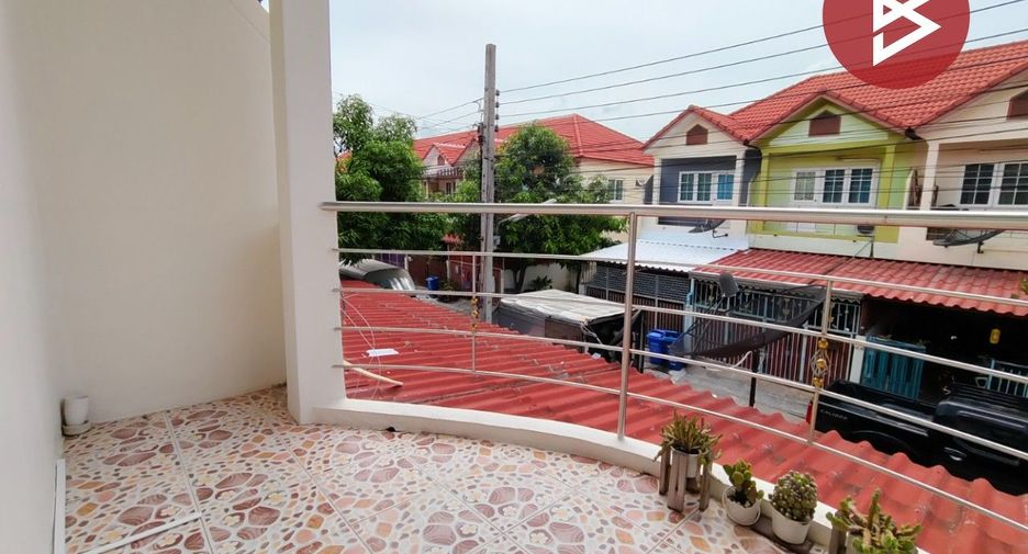 Продажа 2 спальни таунхаус в Mueang Samut Prakan, Самутпракан