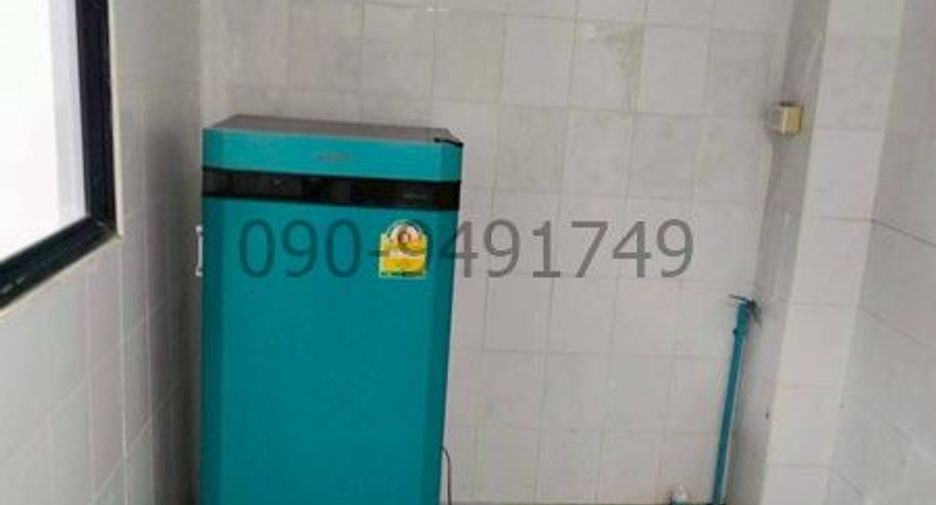 For rent and for sale 3 bedrooms townhouse in Bang Khae, Bangkok