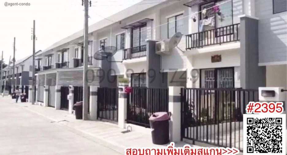 For rent and for sale 3 bed townhouse in Bang Khae, Bangkok