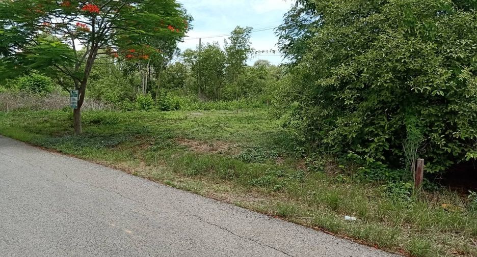 For sale land in Ban Pho, Chachoengsao