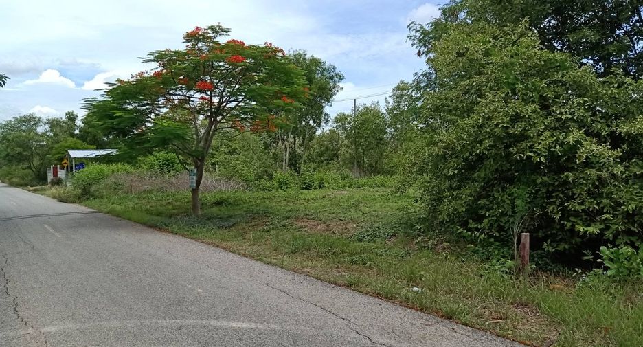 For sale land in Ban Pho, Chachoengsao