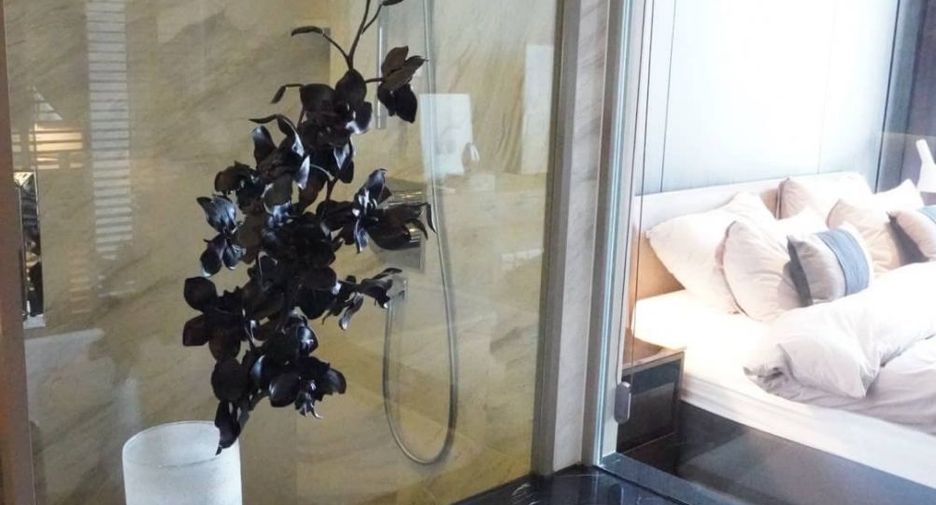 For rent and for sale 1 bed condo in Sathon, Bangkok