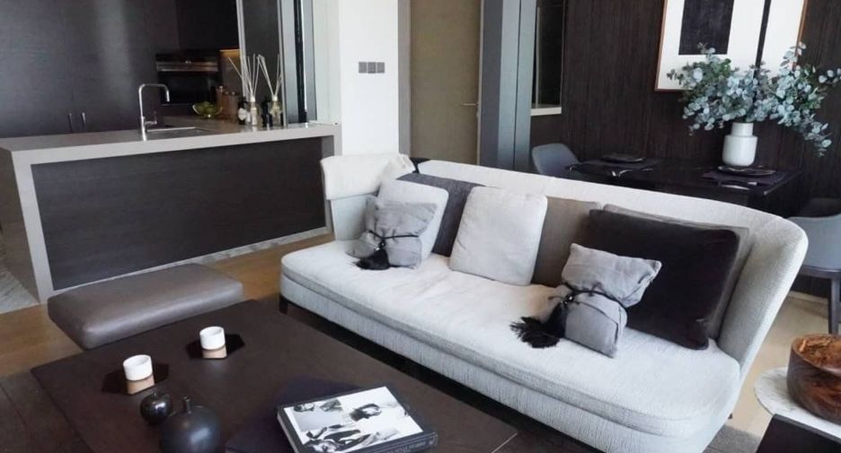 For rent and for sale 1 bed condo in Sathon, Bangkok