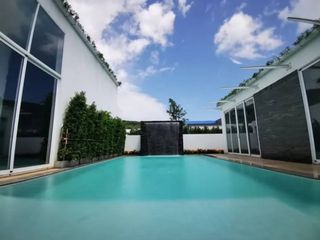 For rent 4 bedrooms villa in Mueang Phuket, Phuket