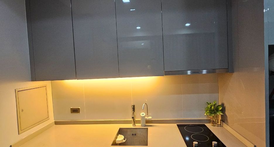 For sale 1 bed condo in Ratchathewi, Bangkok