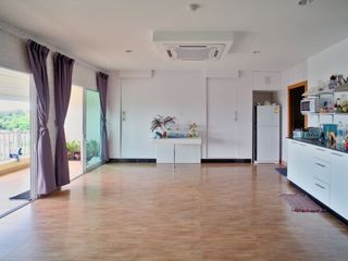 For sale 3 bed condo in Klaeng, Rayong